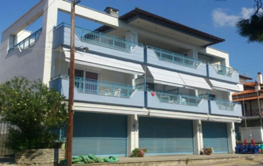 Aparthotel Blue House Studios Néos Marmarás